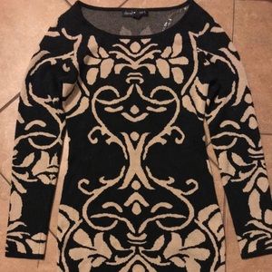 derek heart long sleeve dress
